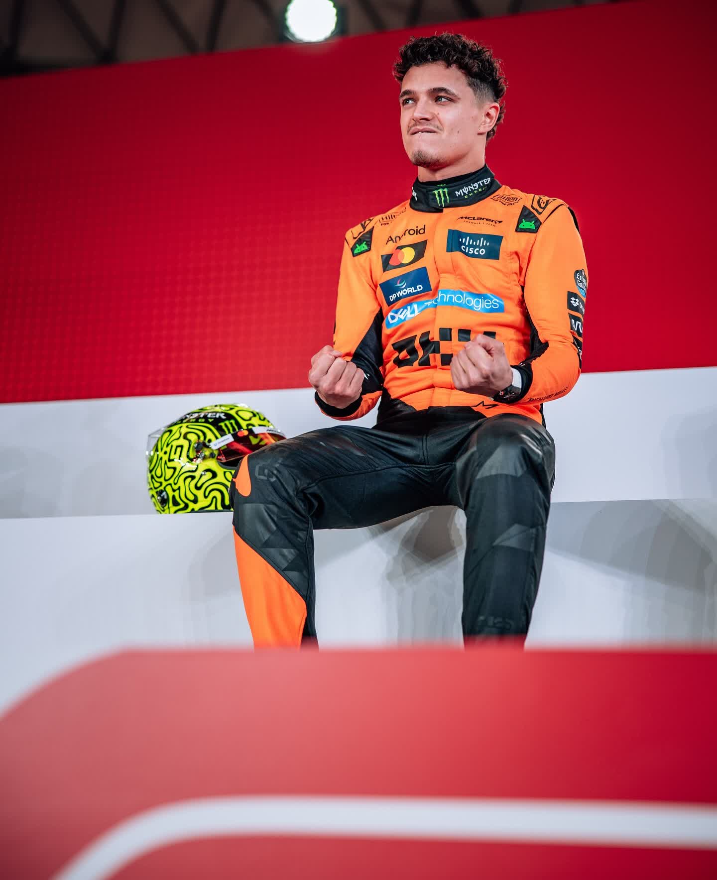 开云体育app-红牛二队完胜索伯车队，汉密尔顿扛起全队