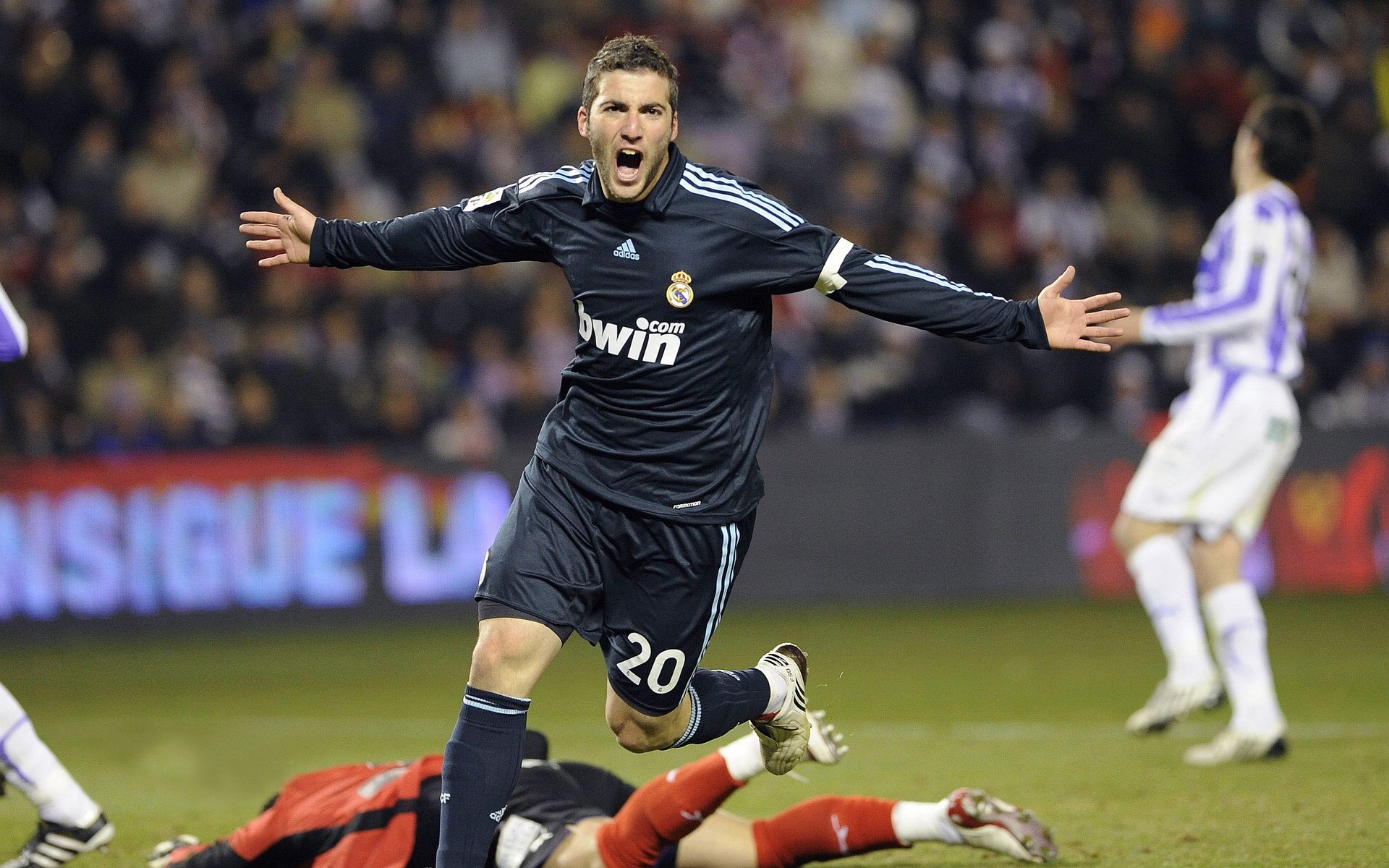 开云体育下载-佩德里爆发，沙特压哨击败土耳其，足球世界的权力转移与地缘新棋局  第2张