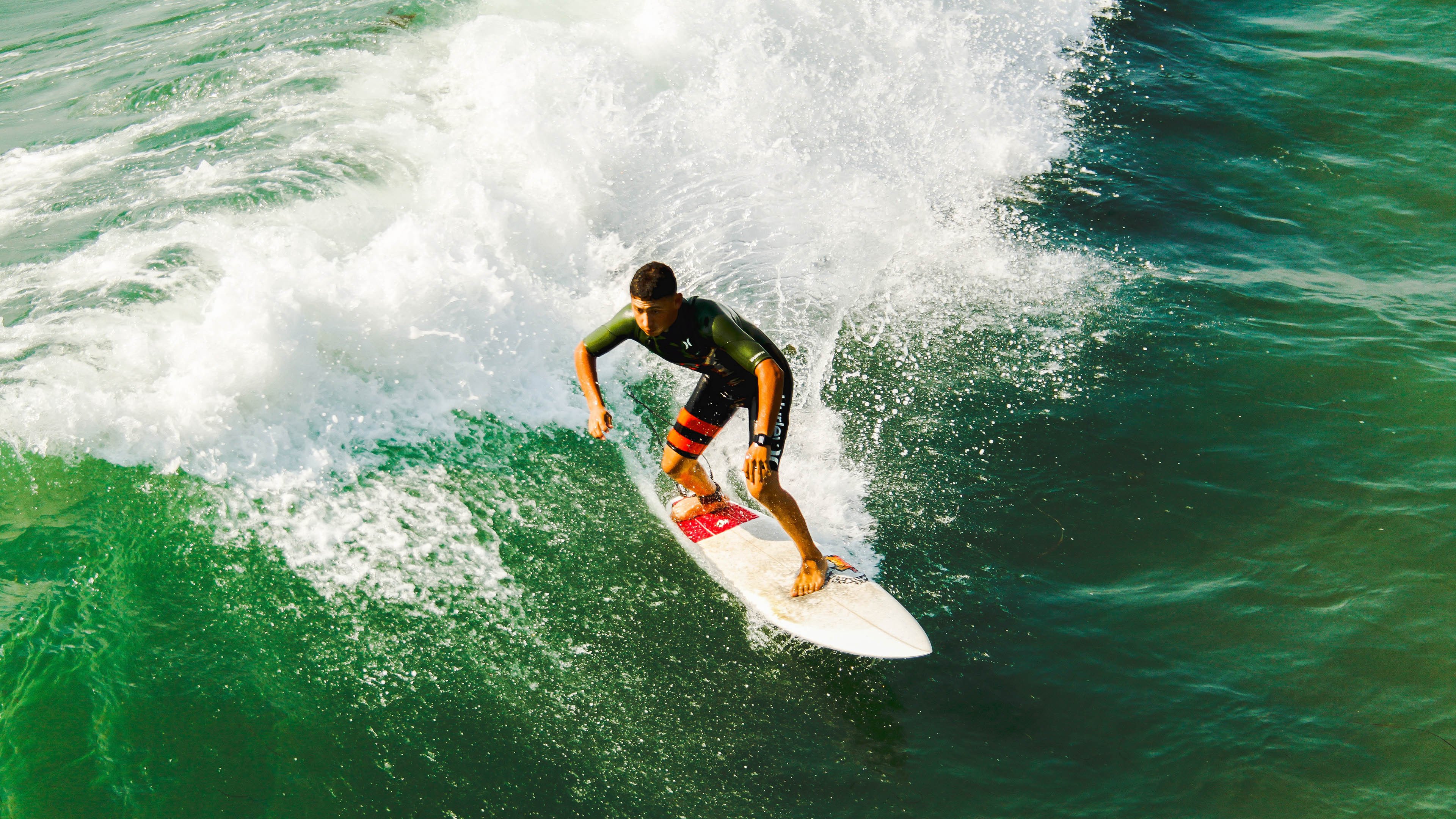 开云体育app-灰熊对阵辽宁队,拉梅洛·鲍尔用魔法撕裂东方防线 第2张 开云体育app-灰熊对阵辽宁队,拉梅洛·鲍尔用魔法撕裂东方防线 第2张
